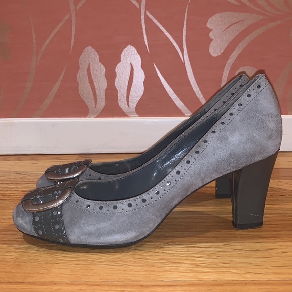 Grey Suede Modest Heel. Buckle on Both Toe Fronts. - Picture 3 of 3